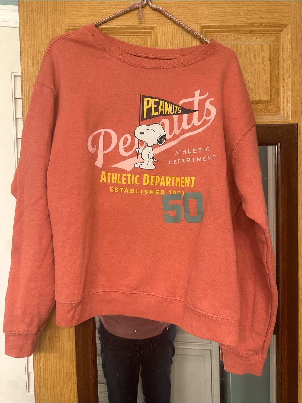 Peanuts Coral Graphic Crewneck Sweatshirt with Snoopy